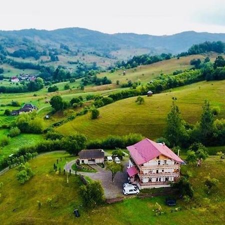 Pensiunea Plai Strabun Strîmtura Exterior foto